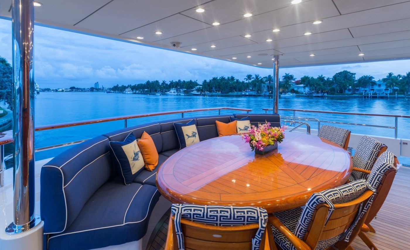 Aft deck b 23